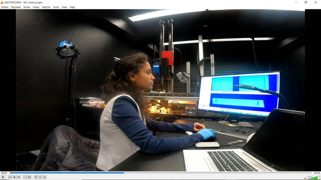 Mrs. Sharma performing Hyperspectral Imaging investigation on corroded model glass at the Colour lab of the Norwegian University of Science and Technology (photo NTNU)